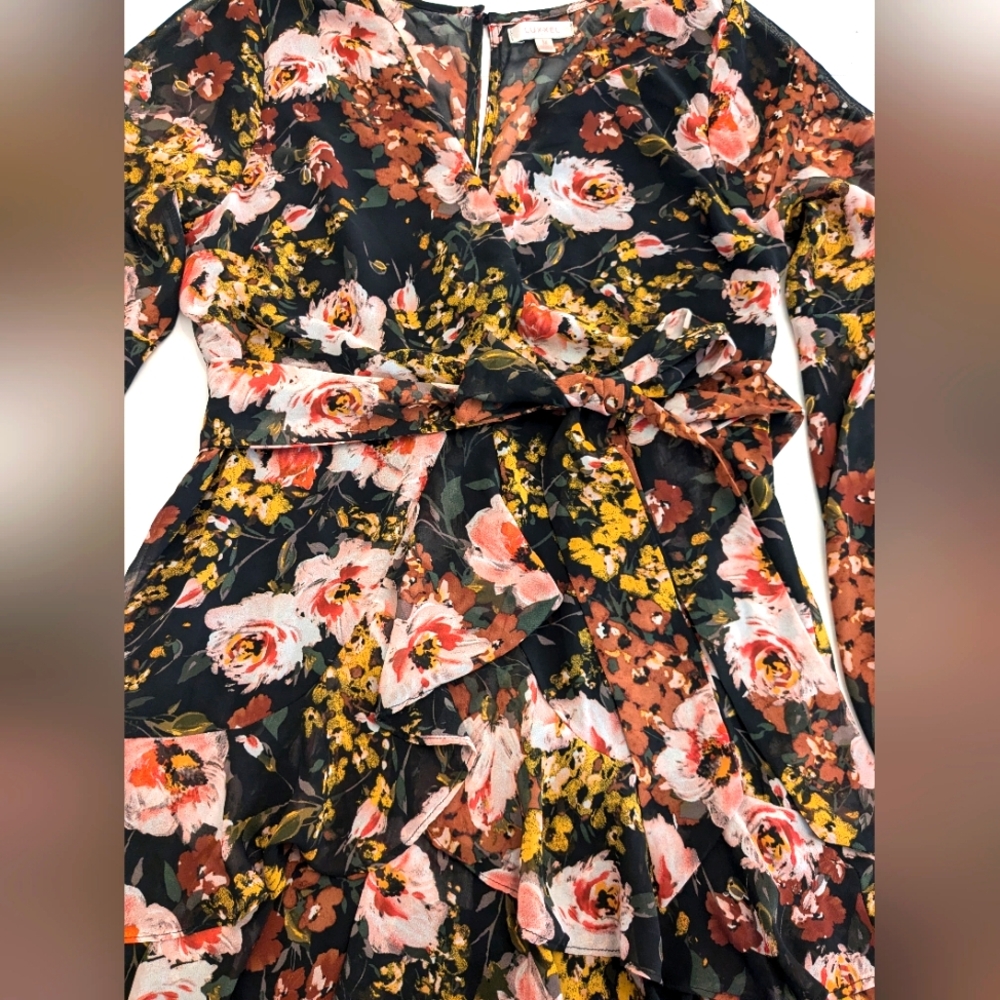 LUXXEL Ruffle Mini Dress - Picture 6 of 12
